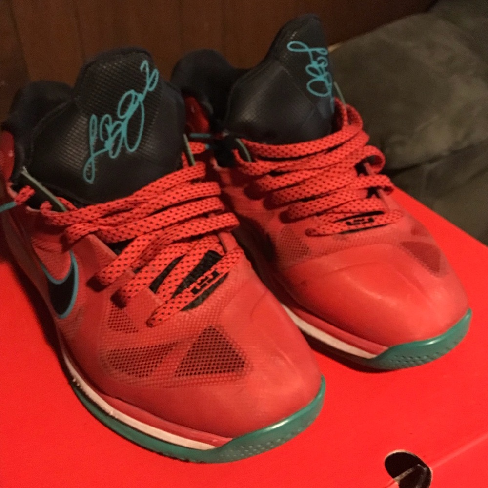 Lebron 9 lows Liverpool’s